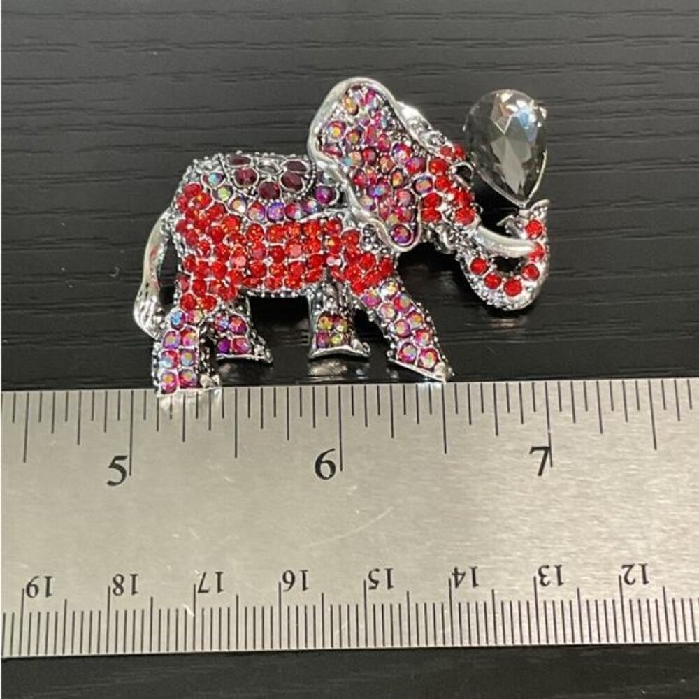 Red & Silver Rhinestone Elephant Brooch Pin - Picture 4 of 5